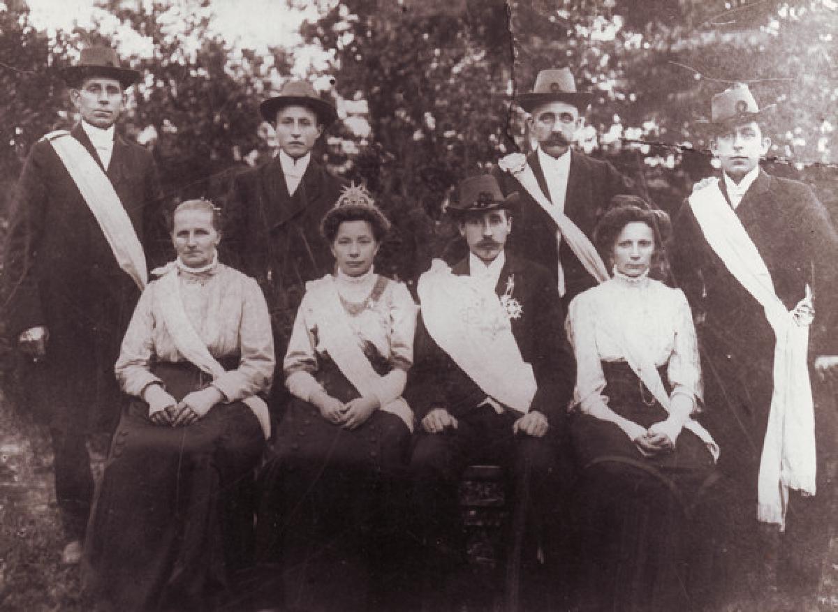 Thron 1910/1911 - Gerhard I.