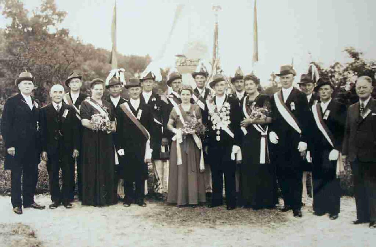 Thron 1949/1950 - Hubert II.