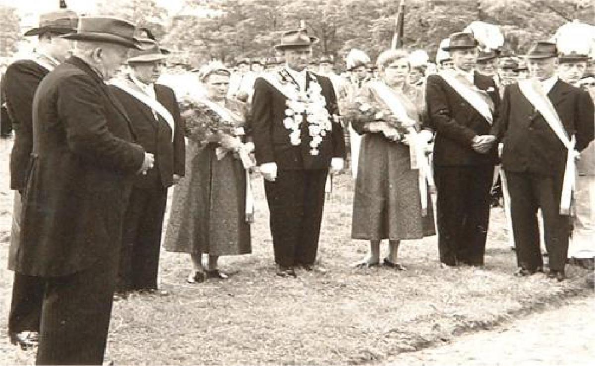 Thron 1957/1958 - Friedrich-Wilhelm I.