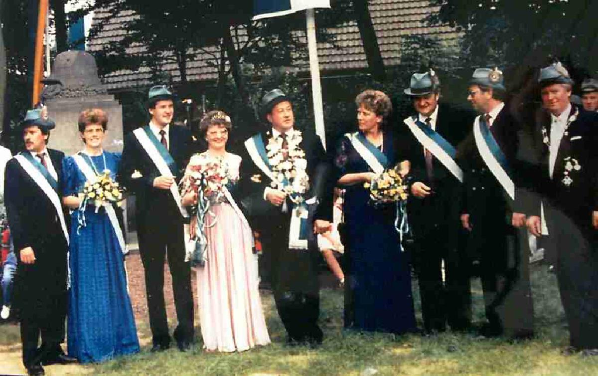 Thron 1985/1986 - Franz IV.